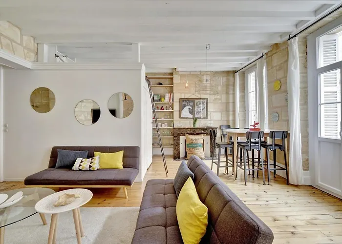 Le Retro - Bail Mobilite - Coeur Des Chartrons Apartmán *